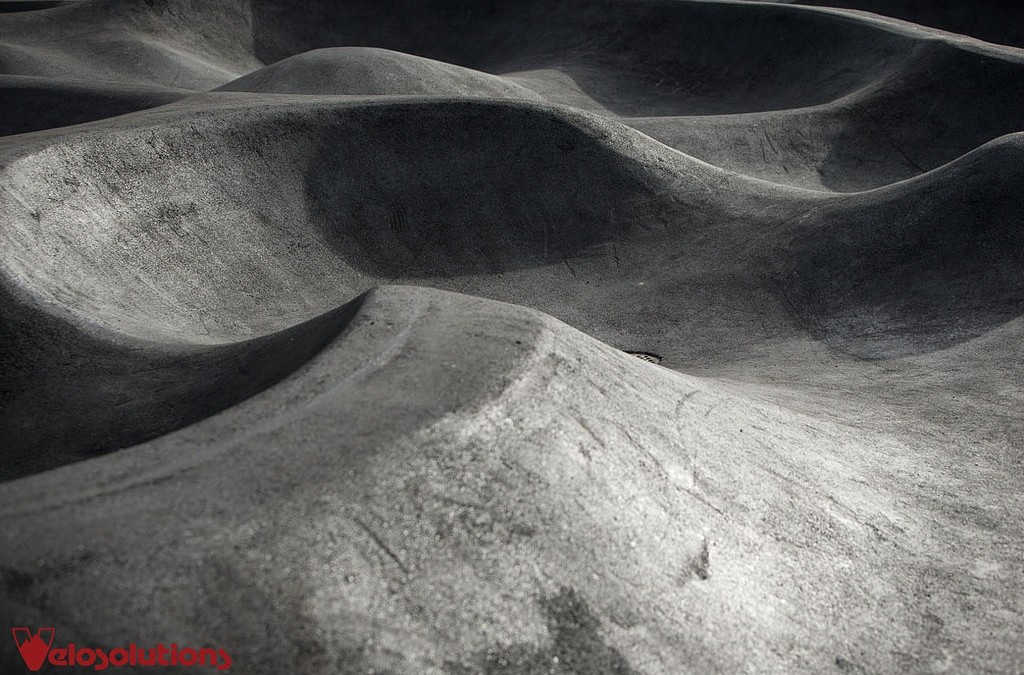 Eerste asfalt pumptrack van Nederland gerealiseerd